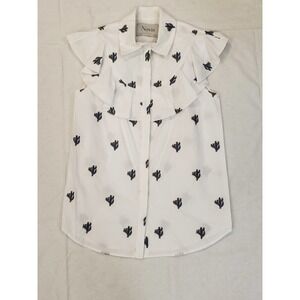 NOVIS New York white sleeveless blouse. Size 2 Cactus print.
